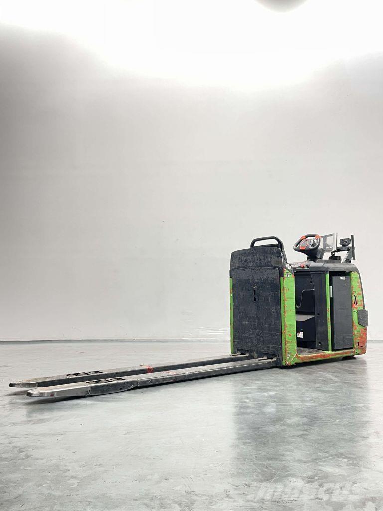 Linde N25C-587 Niskodizajući komisioni viljuškar