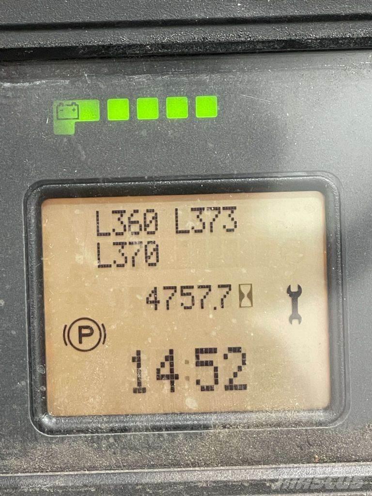 Linde R16-01-1120 Viljuškari sa pomičnim stupom