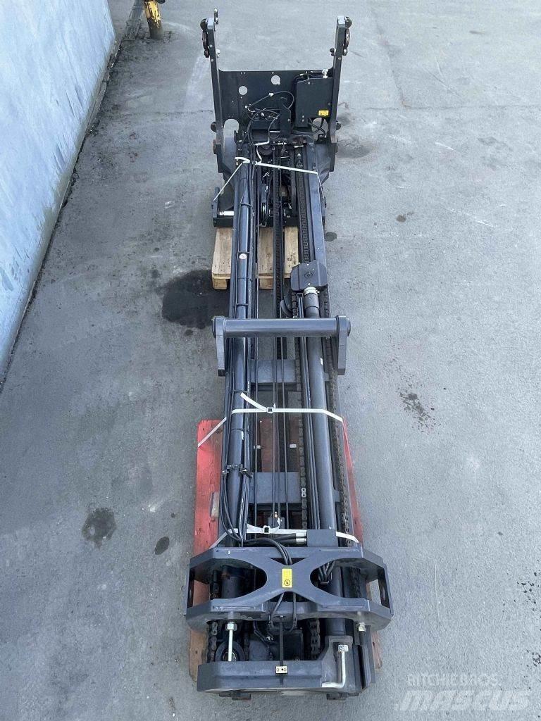 Linde R16HD-01-1120 Viljuškari sa pomičnim stupom