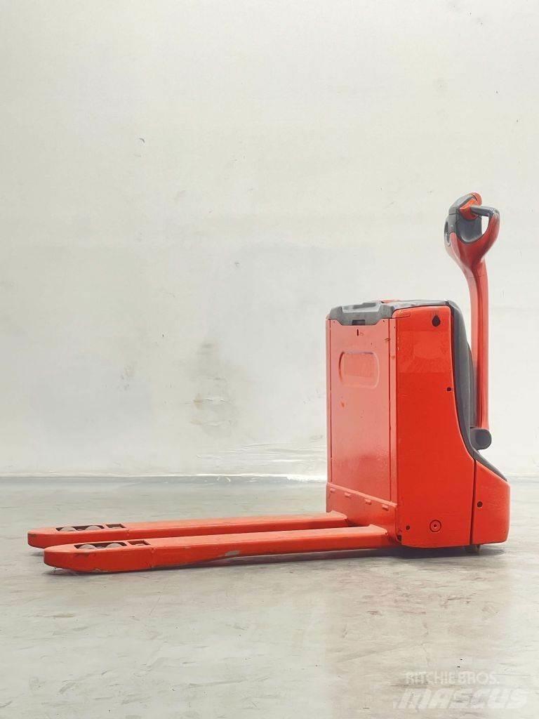 Linde T16-1152 Nisko podizni električni viljuškar