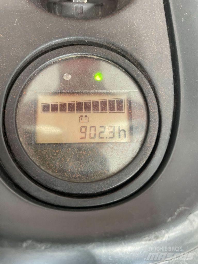 Linde T16-1152 Nisko podizni električni viljuškar