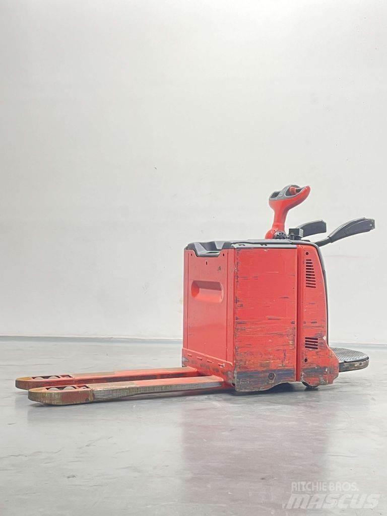 Linde T20AP-131 Nisko podizni električni viljuškar