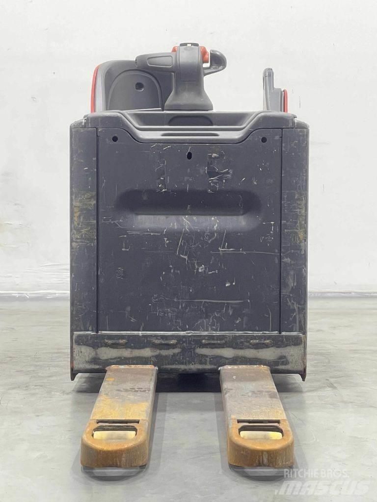 Linde T20SP-131 Nisko podizni električni viljuškar