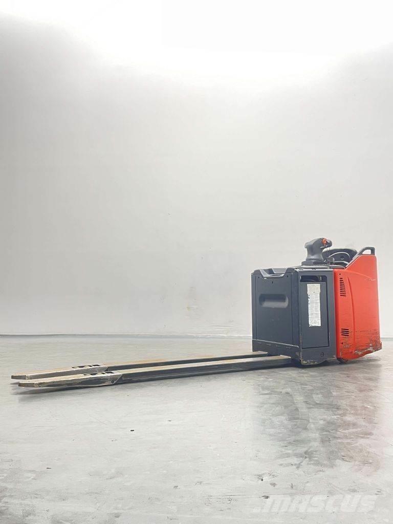 Linde T25SP-131 Nisko podizni električni viljuškar