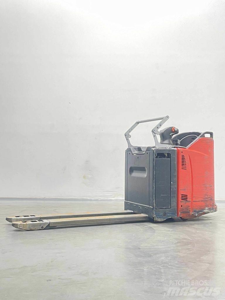 Linde T25SP-131 Nisko podizni električni viljuškar