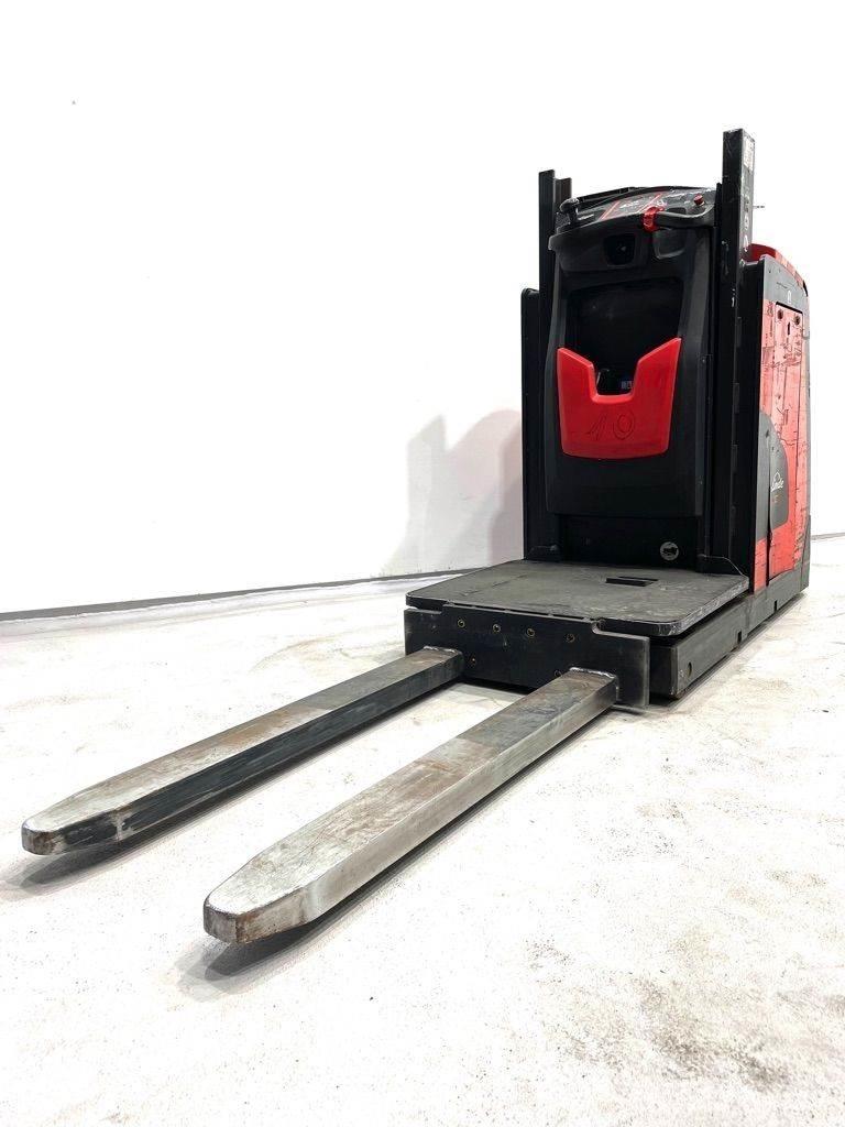 Linde V10-5212 Niskodizajući komisioni viljuškar