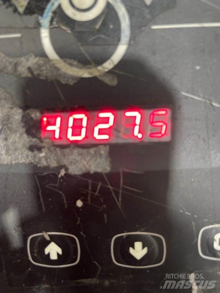 Linde V10-5212 Niskodizajući komisioni viljuškar