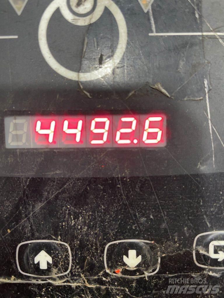 Linde V10-5212 Niskodizajući komisioni viljuškar