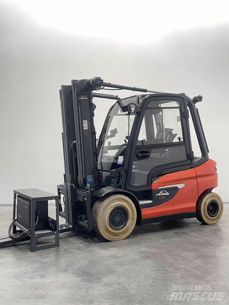 Linde X30-1252-Li-Ion Električni viljuškari