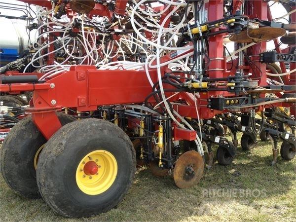 Bourgault 3310 Sejačice