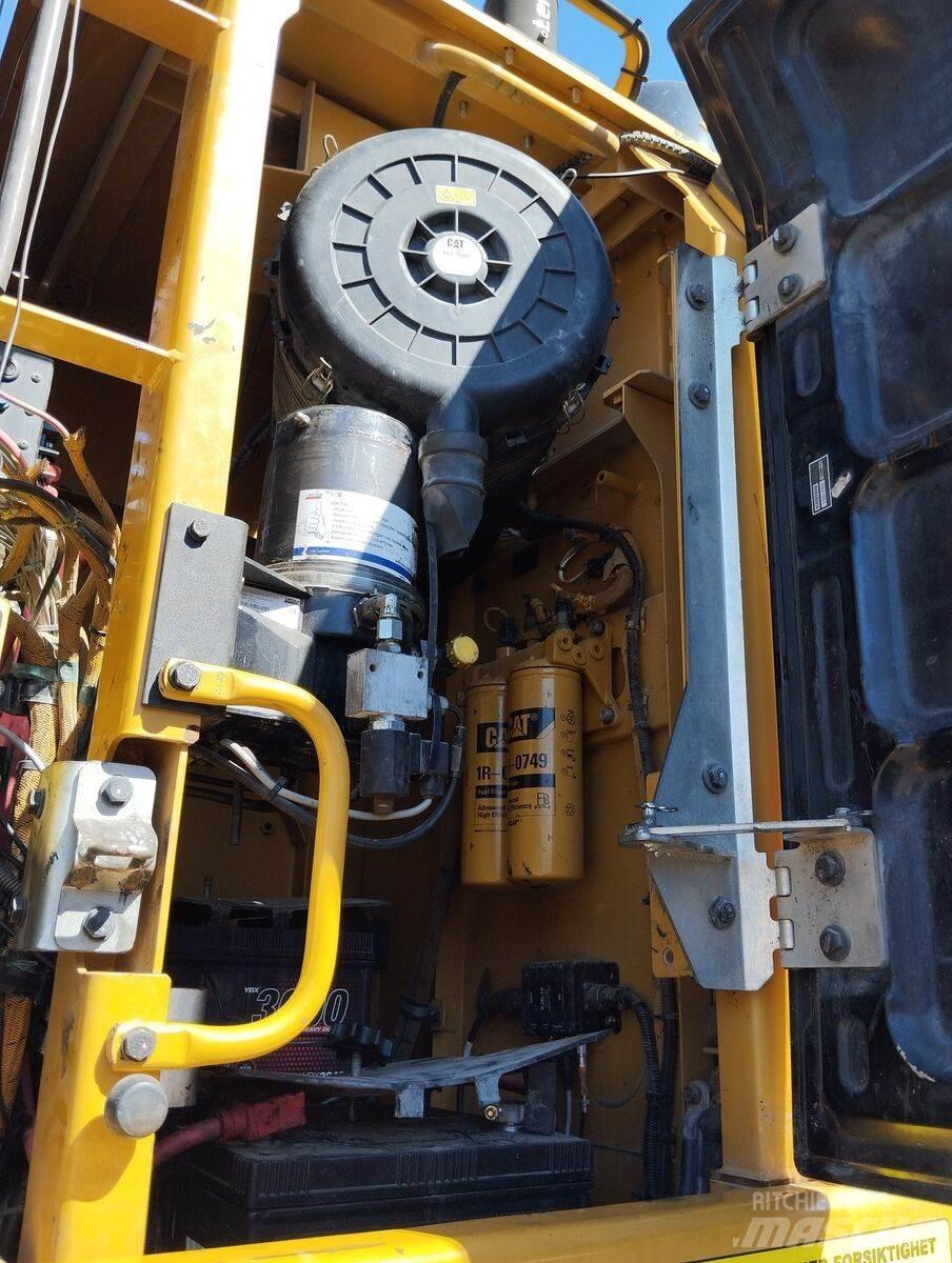 CAT 340F Bageri guseničari