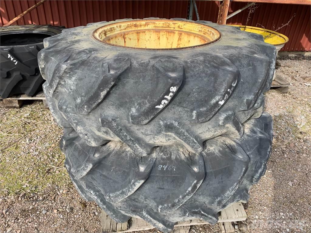  16.9X26 Gume, točkovi i felne