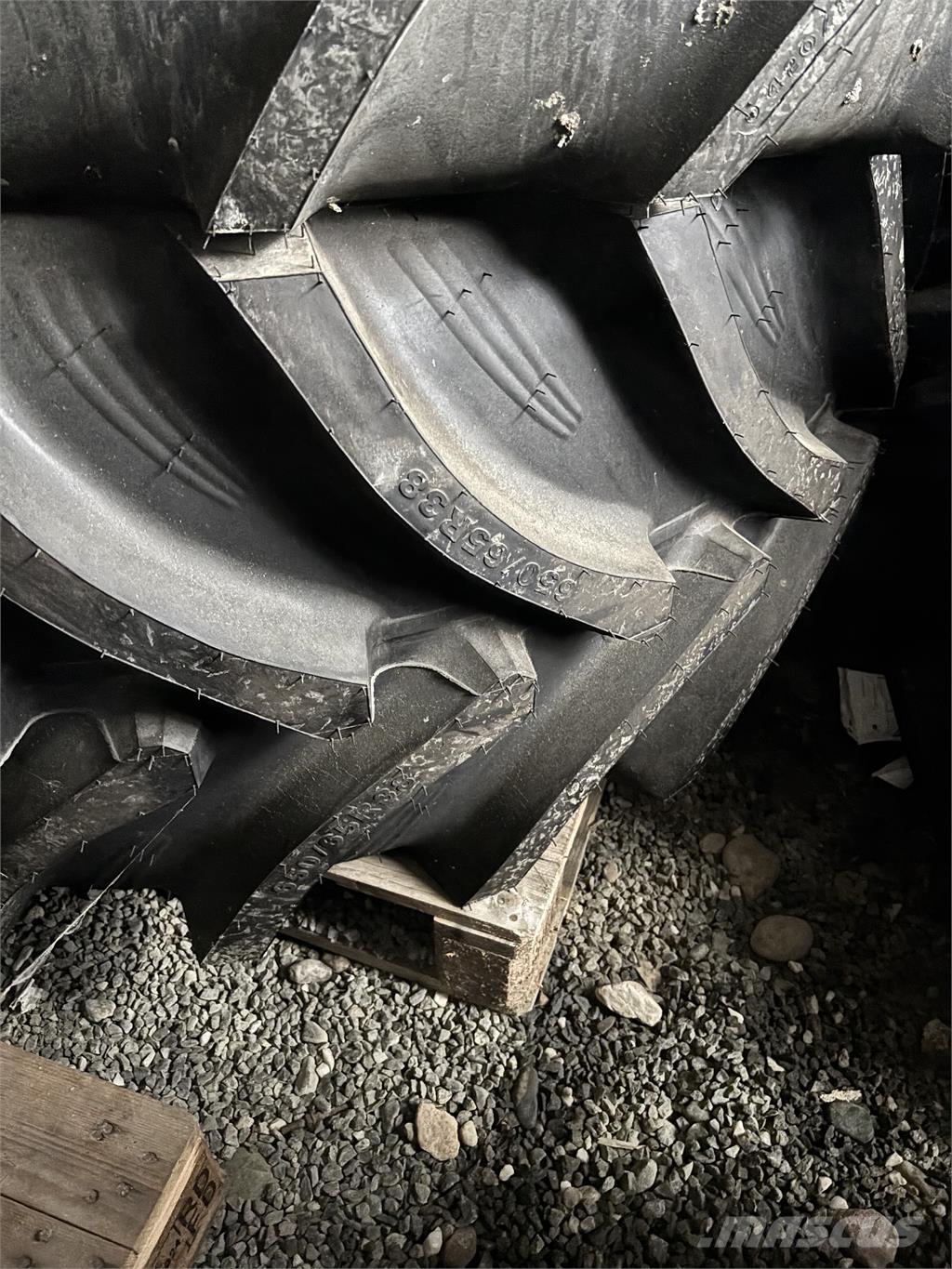 BKT Däck 650/65R38 1st Gume, točkovi i felne