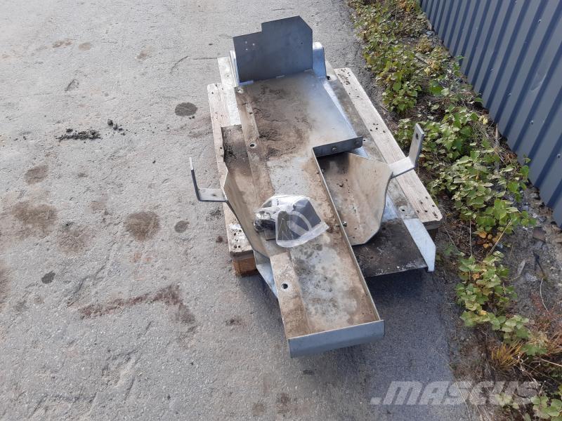  BUKPLÅT MF 5420 Ostala dodatna oprema za traktore