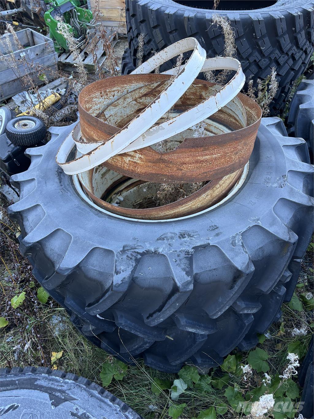  Dubbelmontage Gume, točkovi i felne