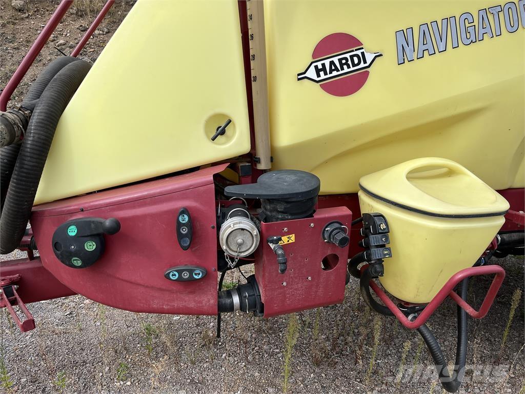 Hardi Navigator 3000 Vučene prskalice