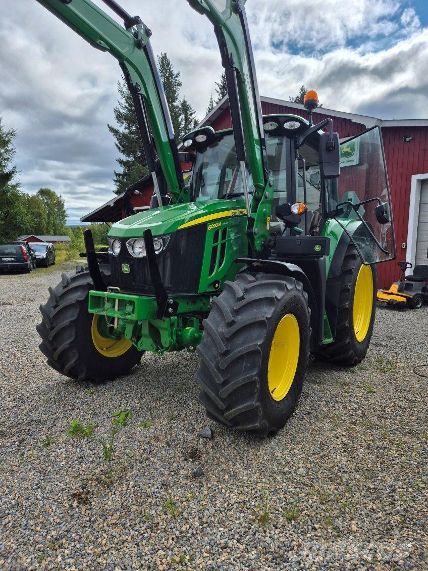 John Deere 6090M Traktori