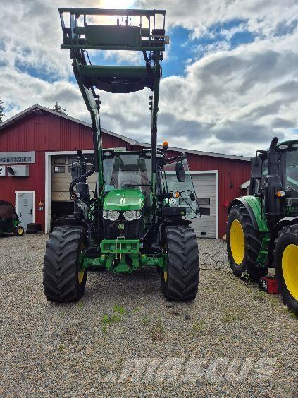John Deere 6090M Traktori