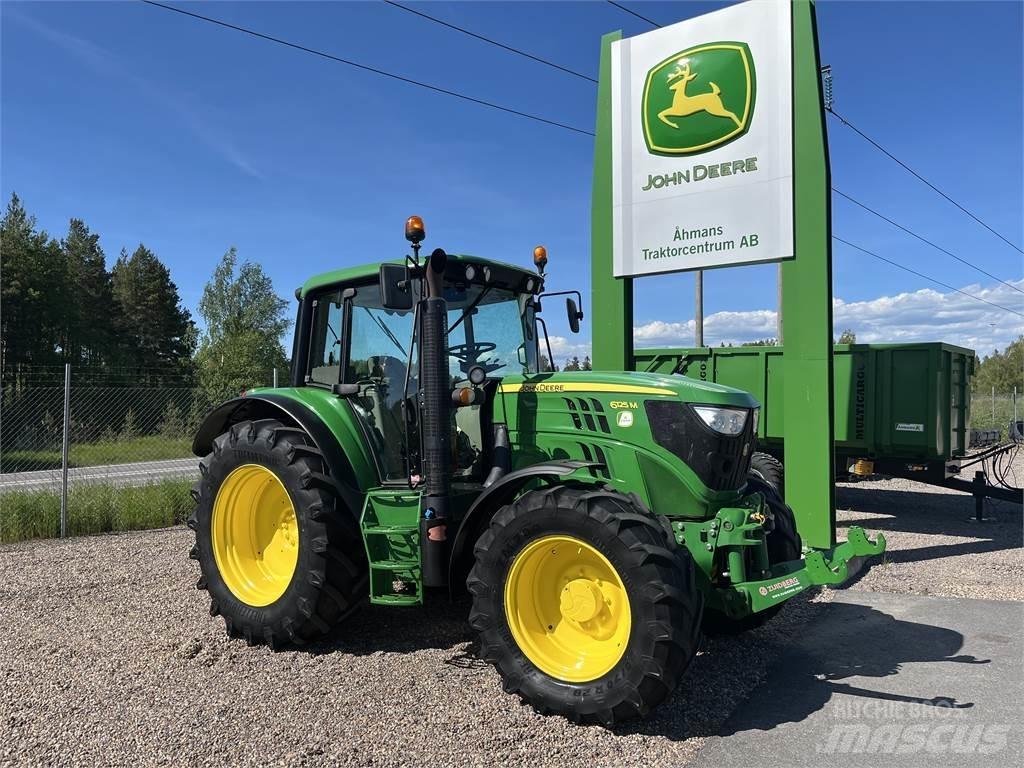 John Deere 6125M Traktori