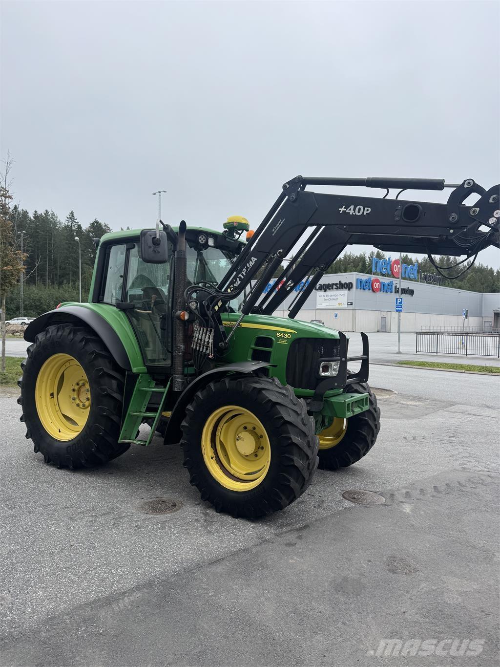 John Deere 6430 Premium Traktori