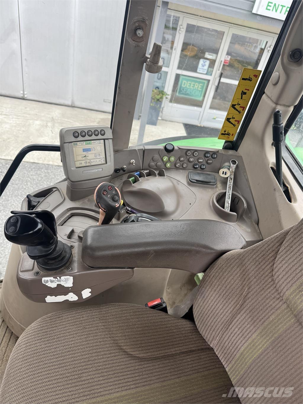 John Deere 6430 Premium Traktori