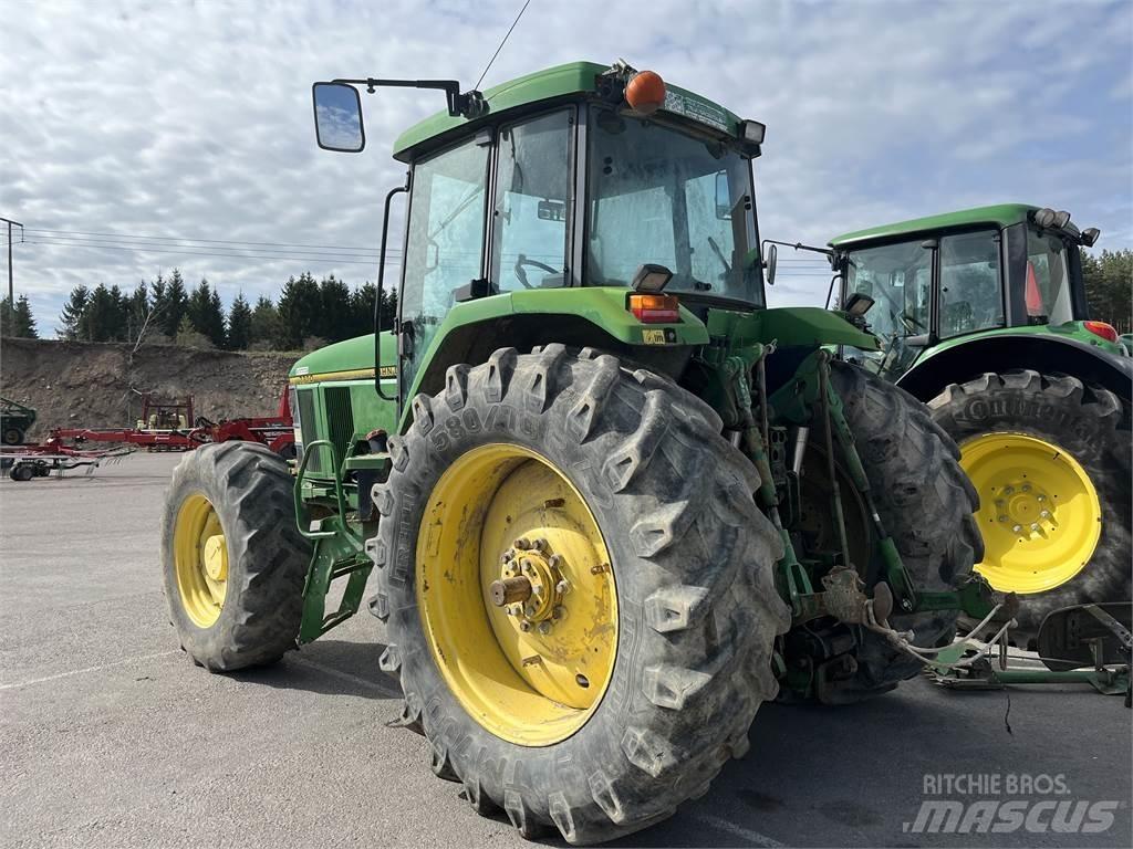 John Deere 7700 Traktori