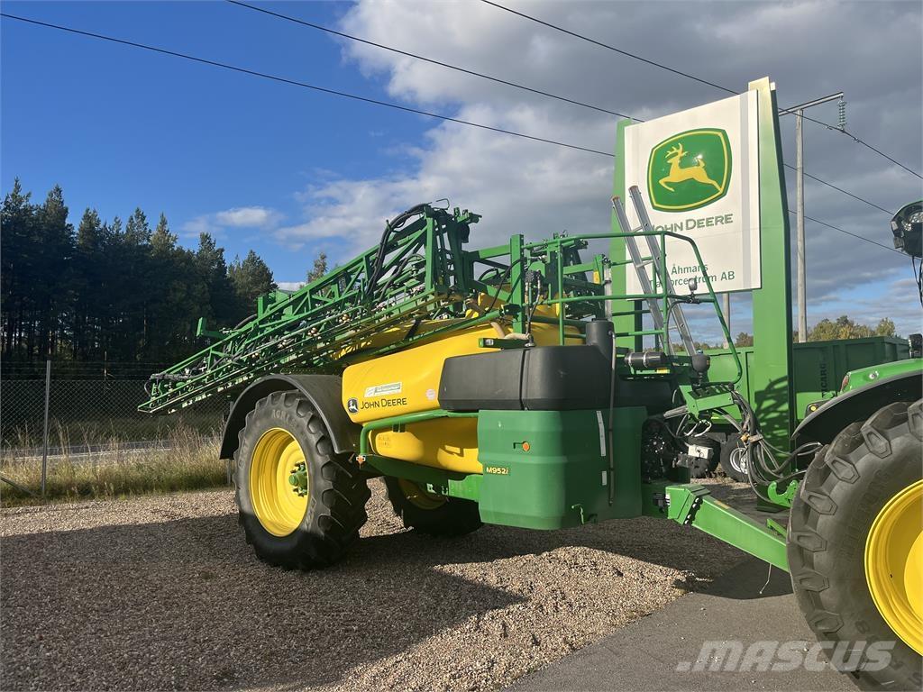 John Deere M952 Vučene prskalice