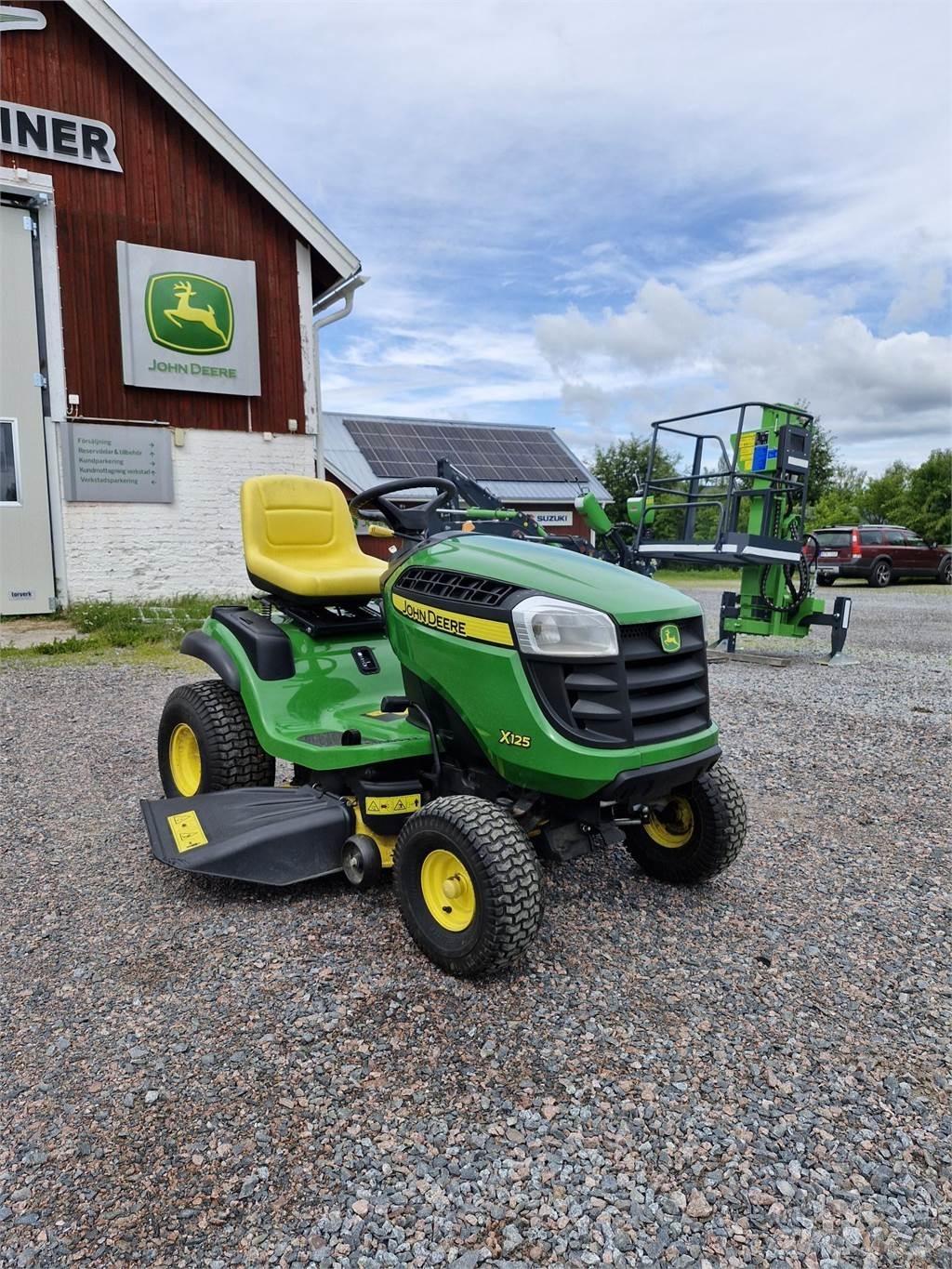 John Deere X125 Traktorske kosilice