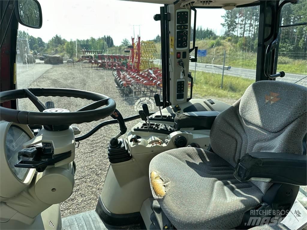Massey Ferguson 5712 Traktori