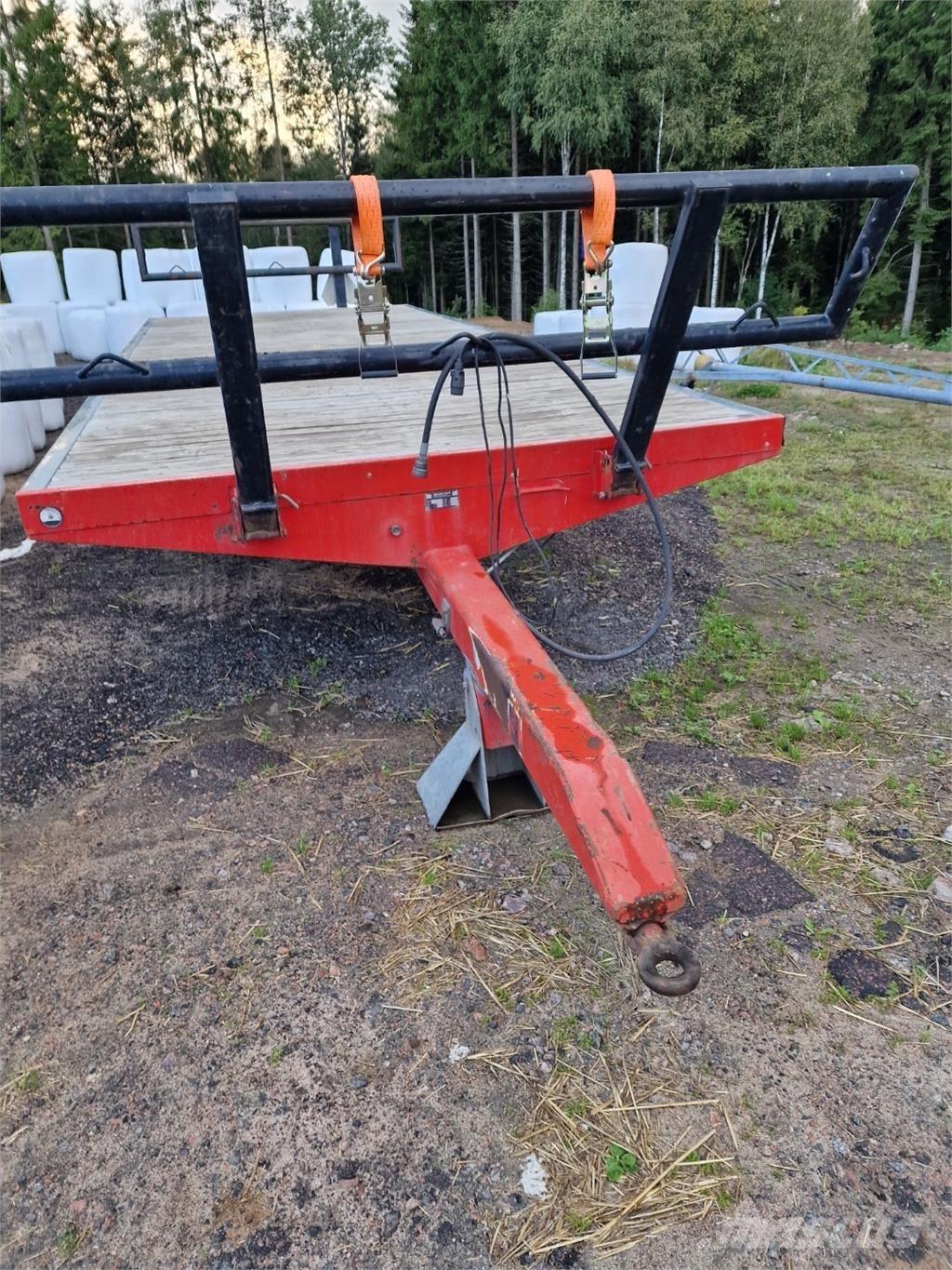 Mova 10T BALKÄRRA Prikolice za bale