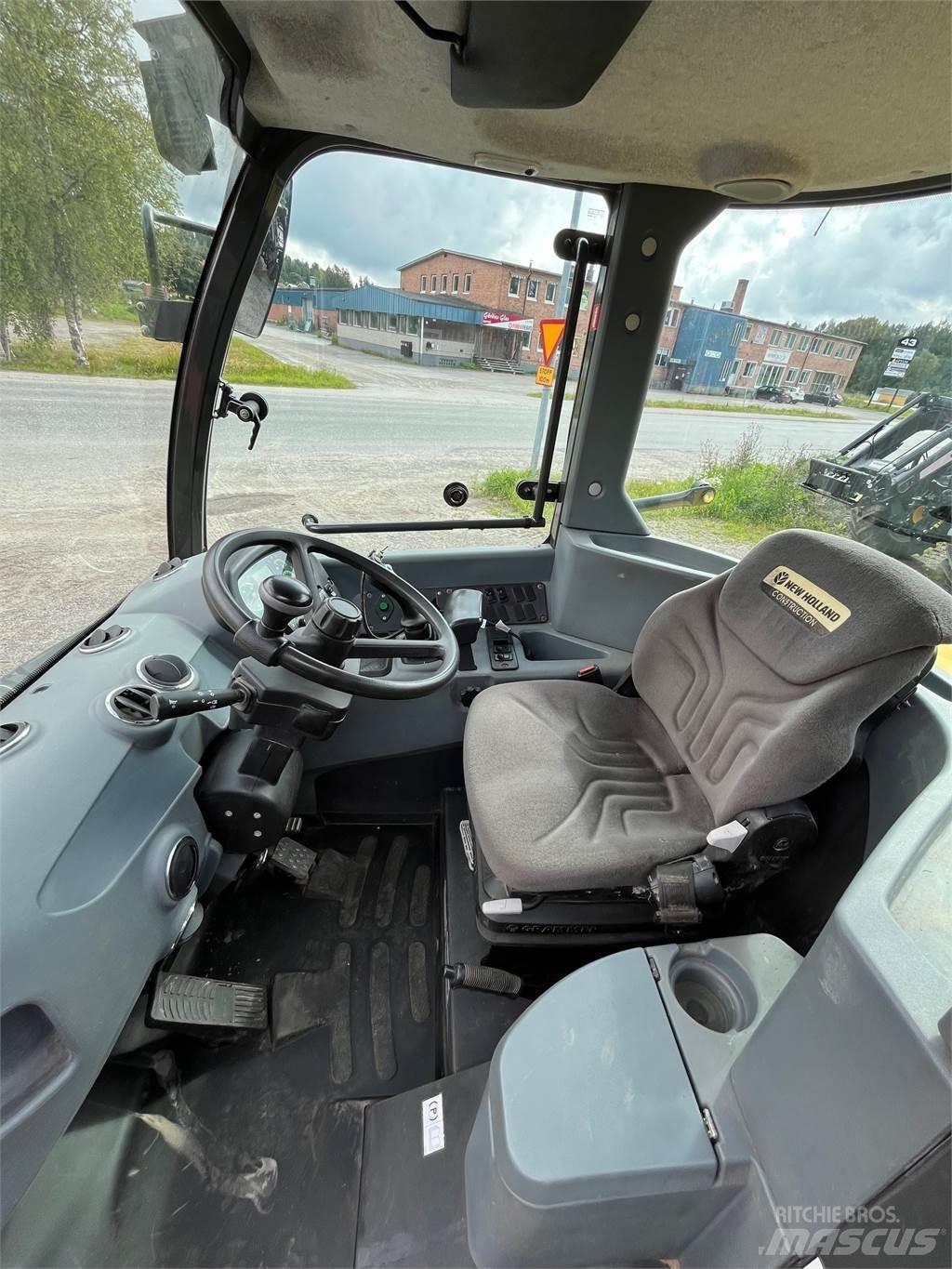 New Holland W70C Utovarivači na točkove