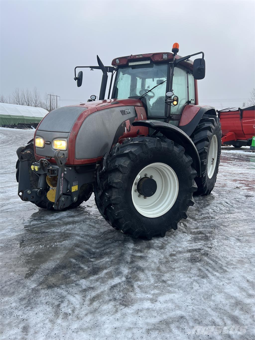 Valtra T190 Traktori