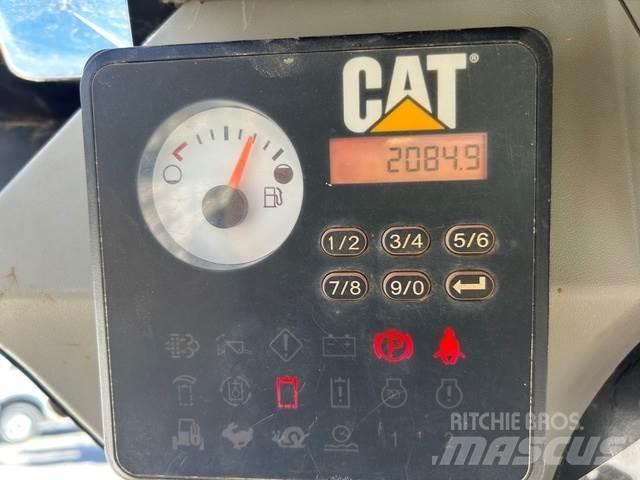 CAT 239D Skid steer mini utovarivači