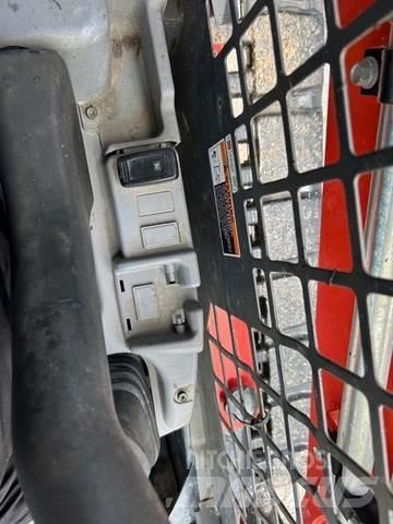 Kubota SVL65 Skid steer mini utovarivači