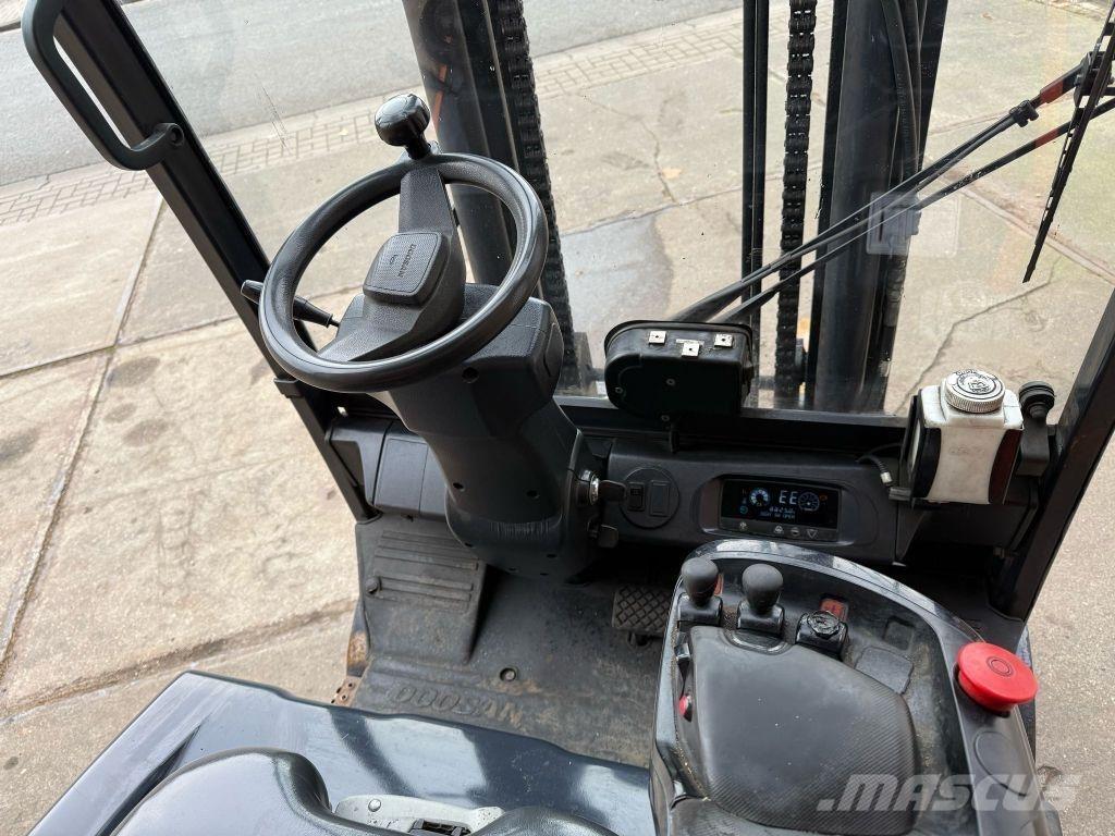 Doosan B35X-7 Električni viljuškari