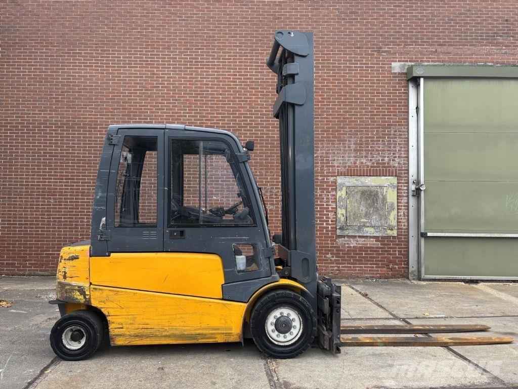 Jungheinrich EFG545 Električni viljuškari
