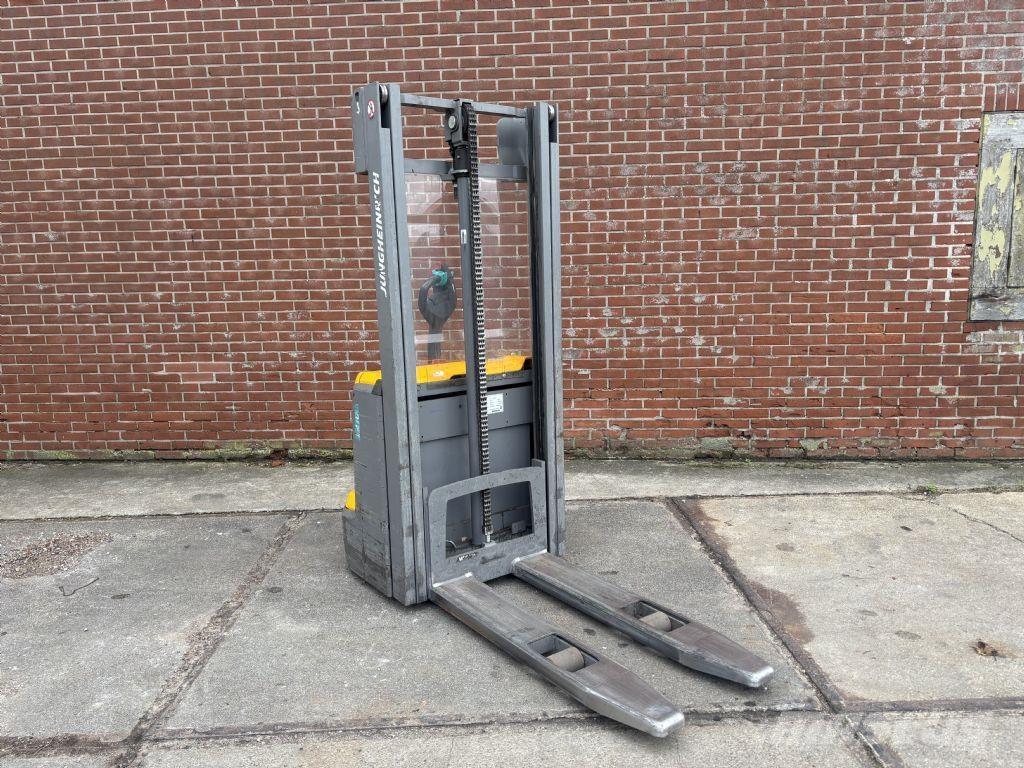 Jungheinrich EJC 112 Ručni električni viljuškar