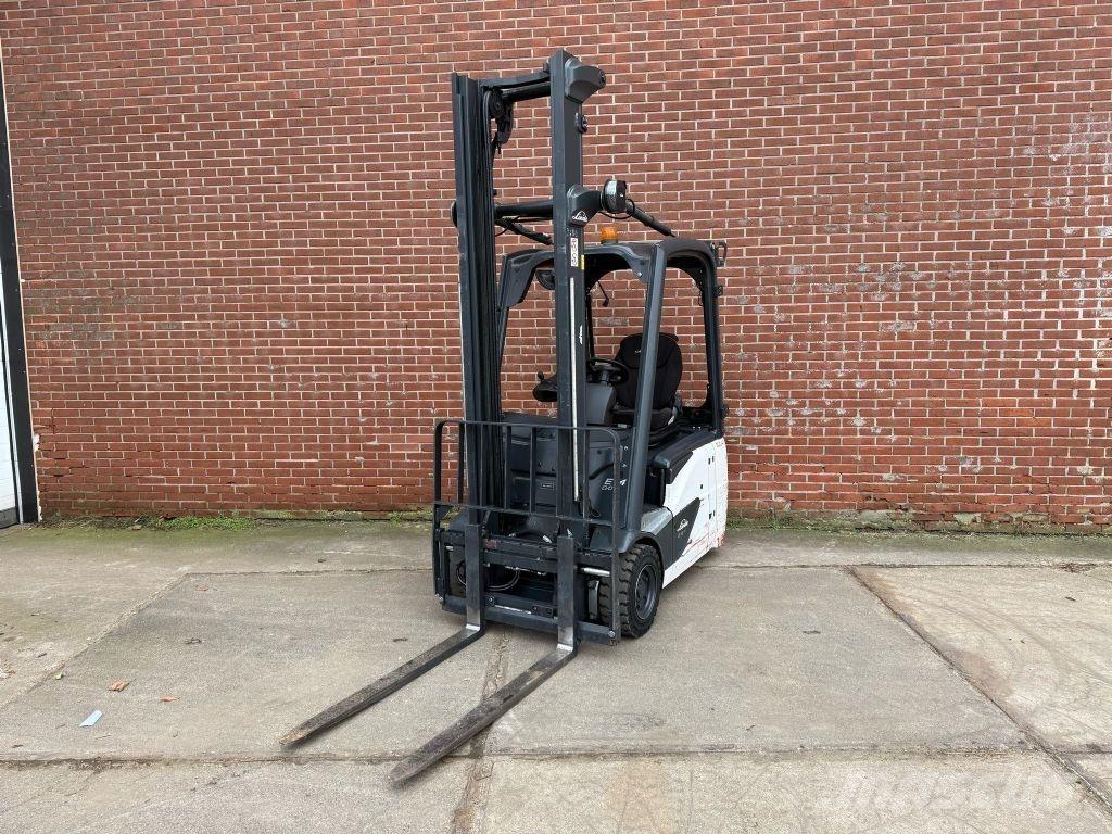 Linde E14-02 Električni viljuškari