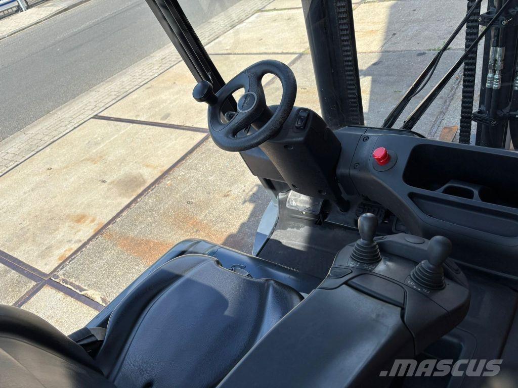 Linde E30L-01 Električni viljuškari