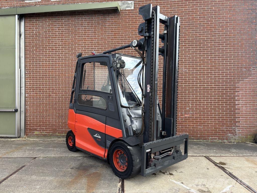 Linde E50HL-01/600 Električni viljuškari
