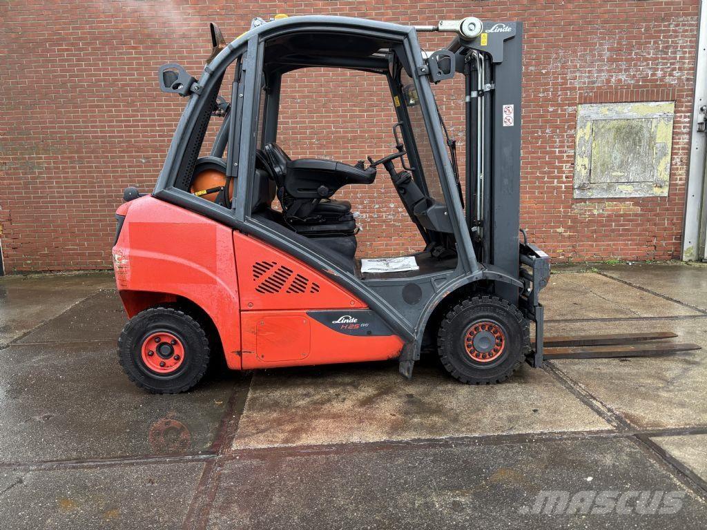 Linde H25T-02 Plinski viljuškari