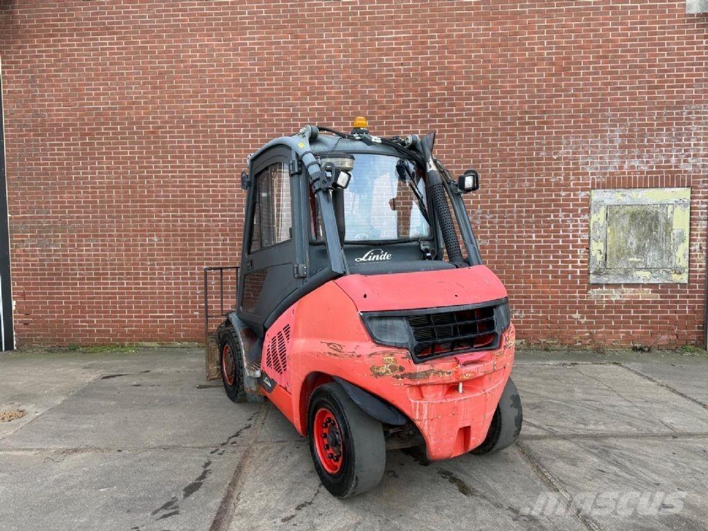 Linde H40D-02 Dizelski viljuškari
