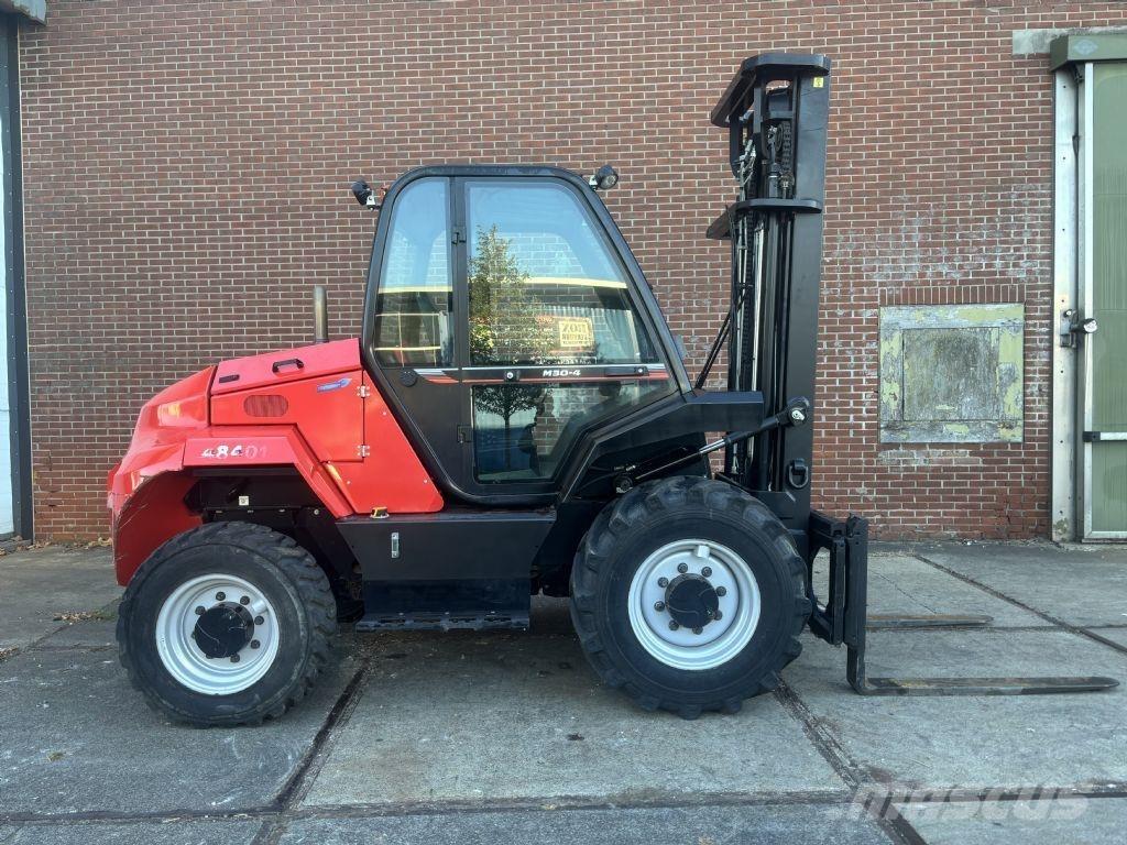 Manitou M30-4 Vanterenski viljuškar