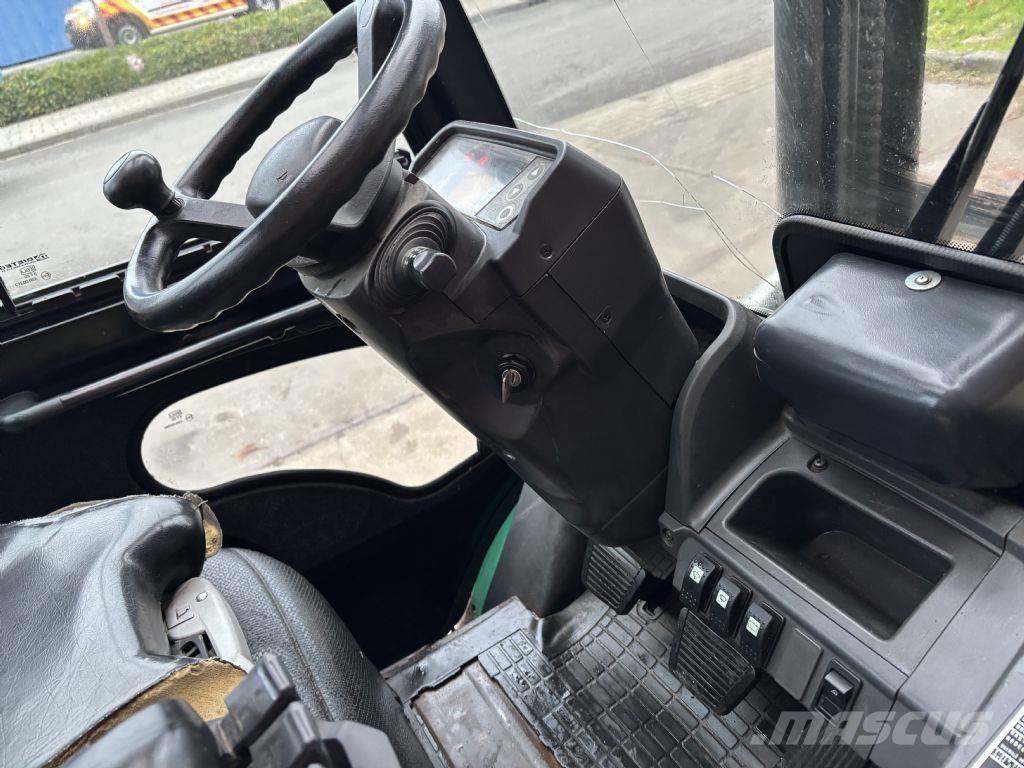 Mitsubishi FD25NT Dizelski viljuškari