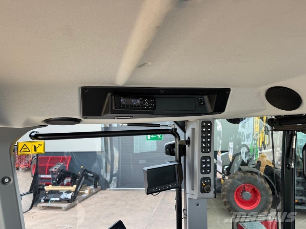 JCB 4220 iCON Traktori