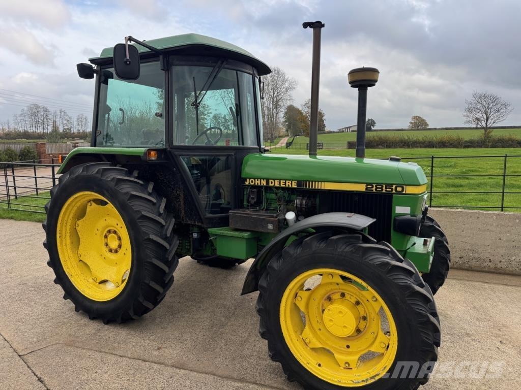 John Deere 2850 Traktori