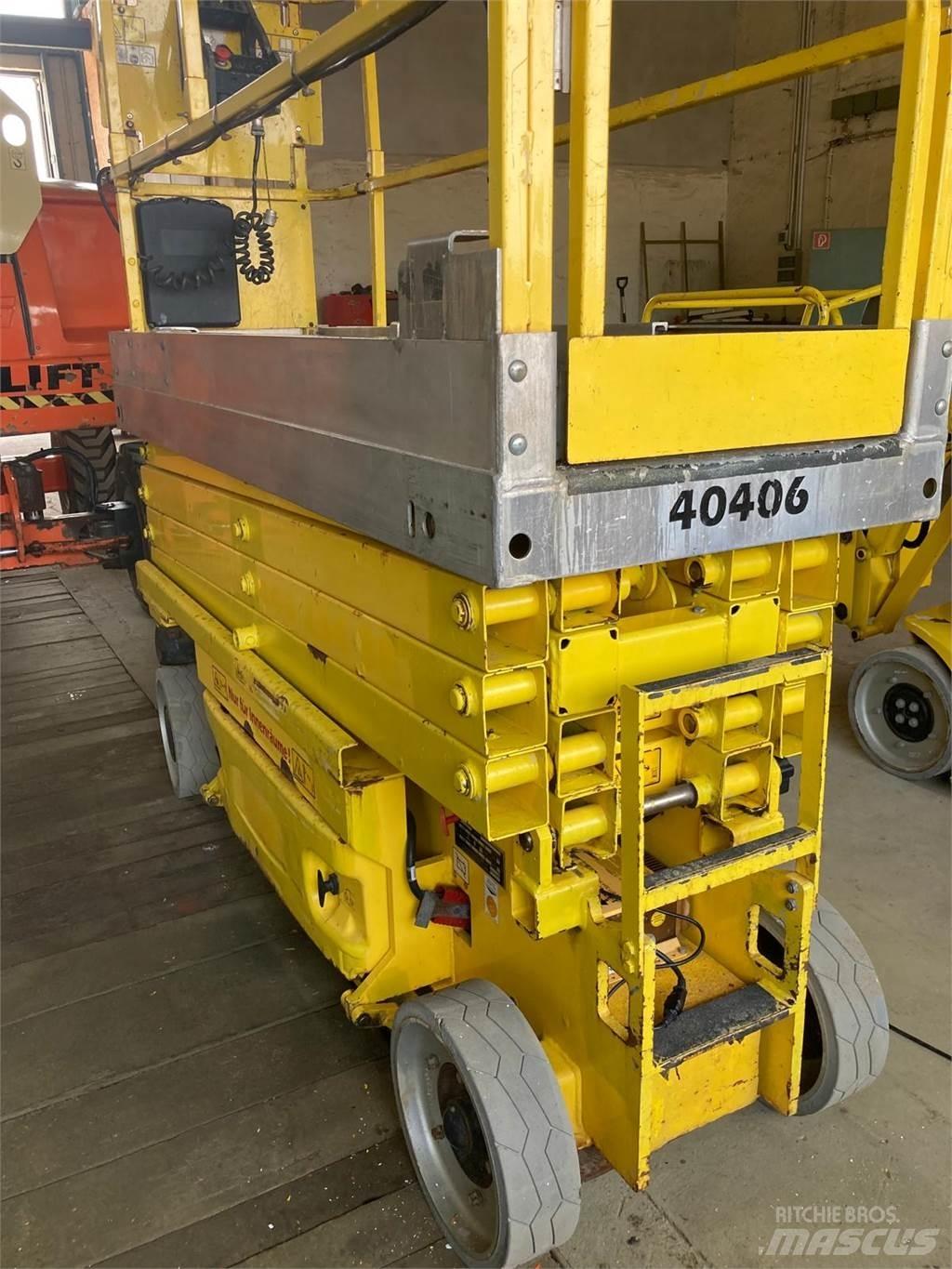 JLG 2630 ES Makazaste platforme