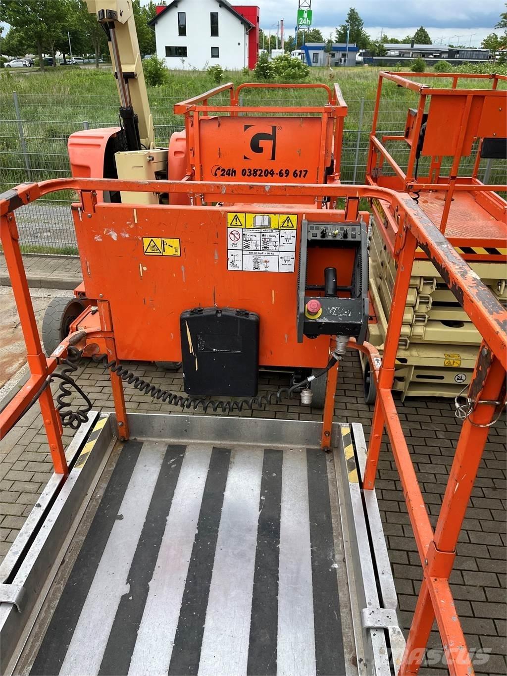 JLG 3246 ES Makazaste platforme