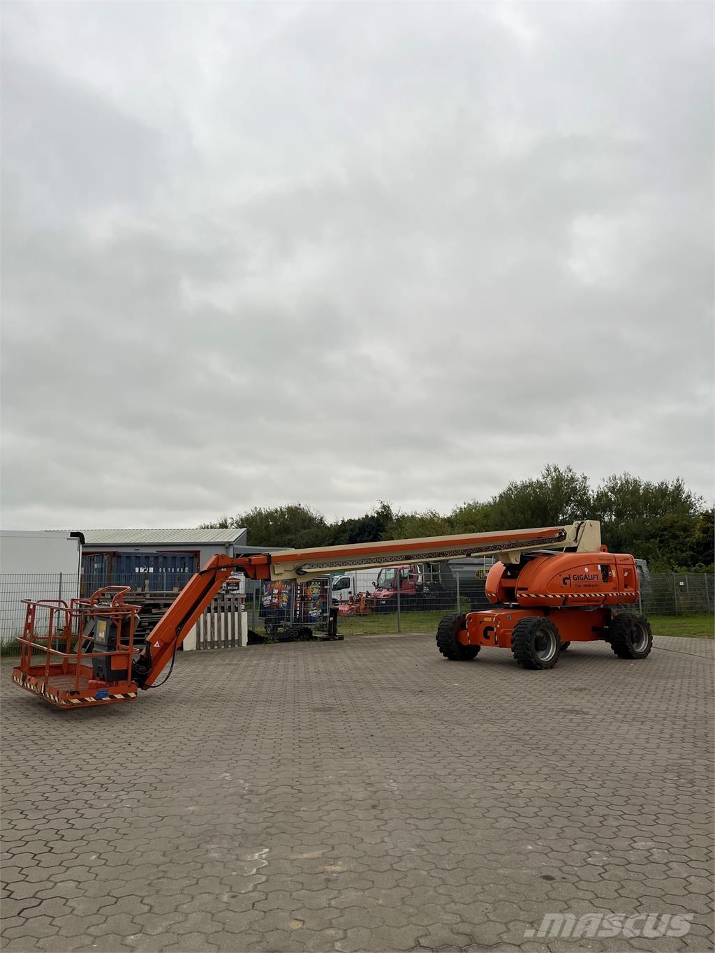 JLG 860 SJ Teleskopske podizne platforme