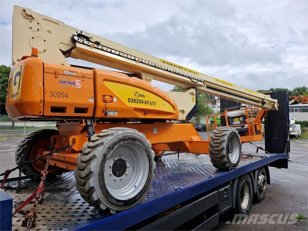 JLG M 600 JP Teleskopske podizne platforme